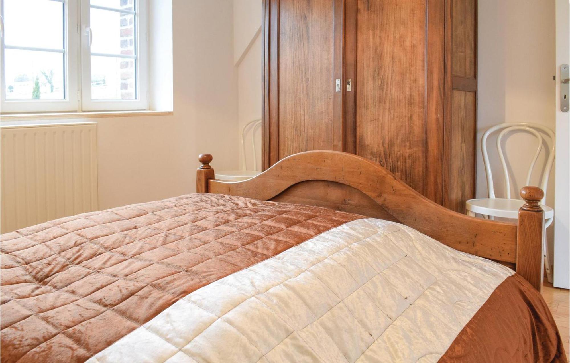 2 Bedroom Amazing Apartment In Ponts Luaran gambar