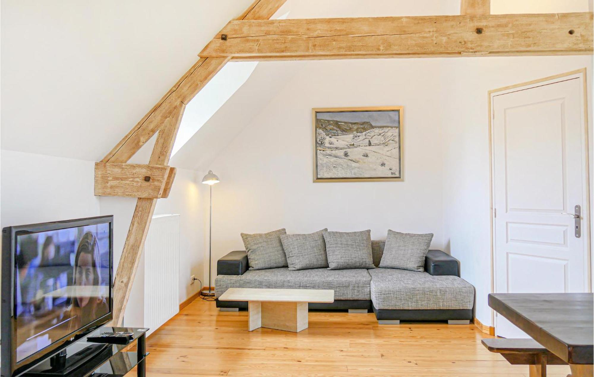 2 Bedroom Amazing Apartment In Ponts Luaran gambar